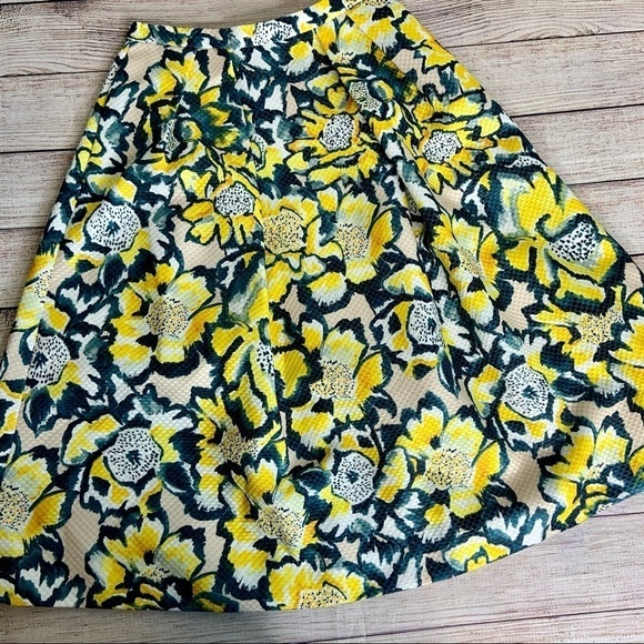 H & M Floral Skirt 2 - Picture 1 of 7